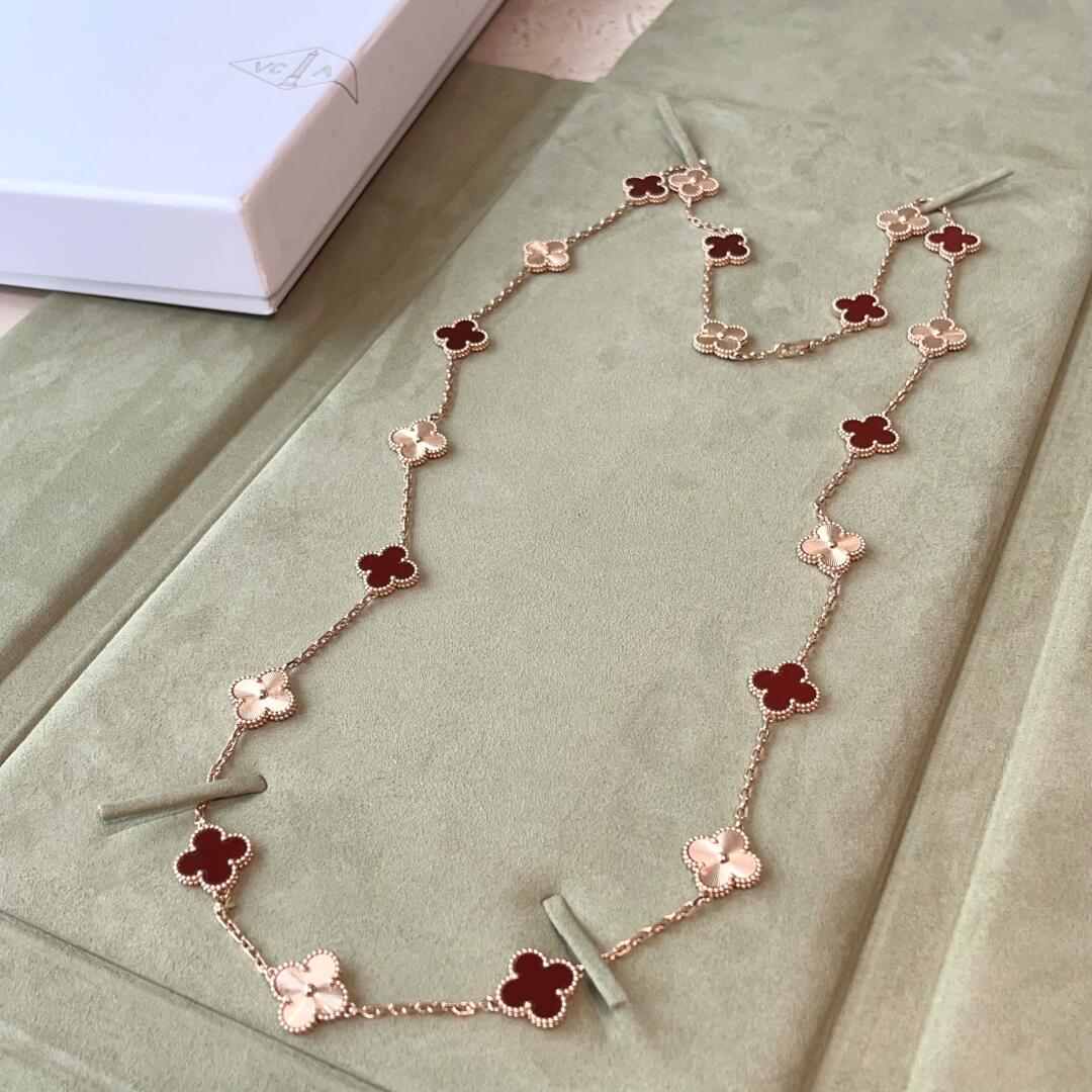 [AuraEcho]CLOVER 20 MOTIFS LASER CARNELIAN NECKLACE