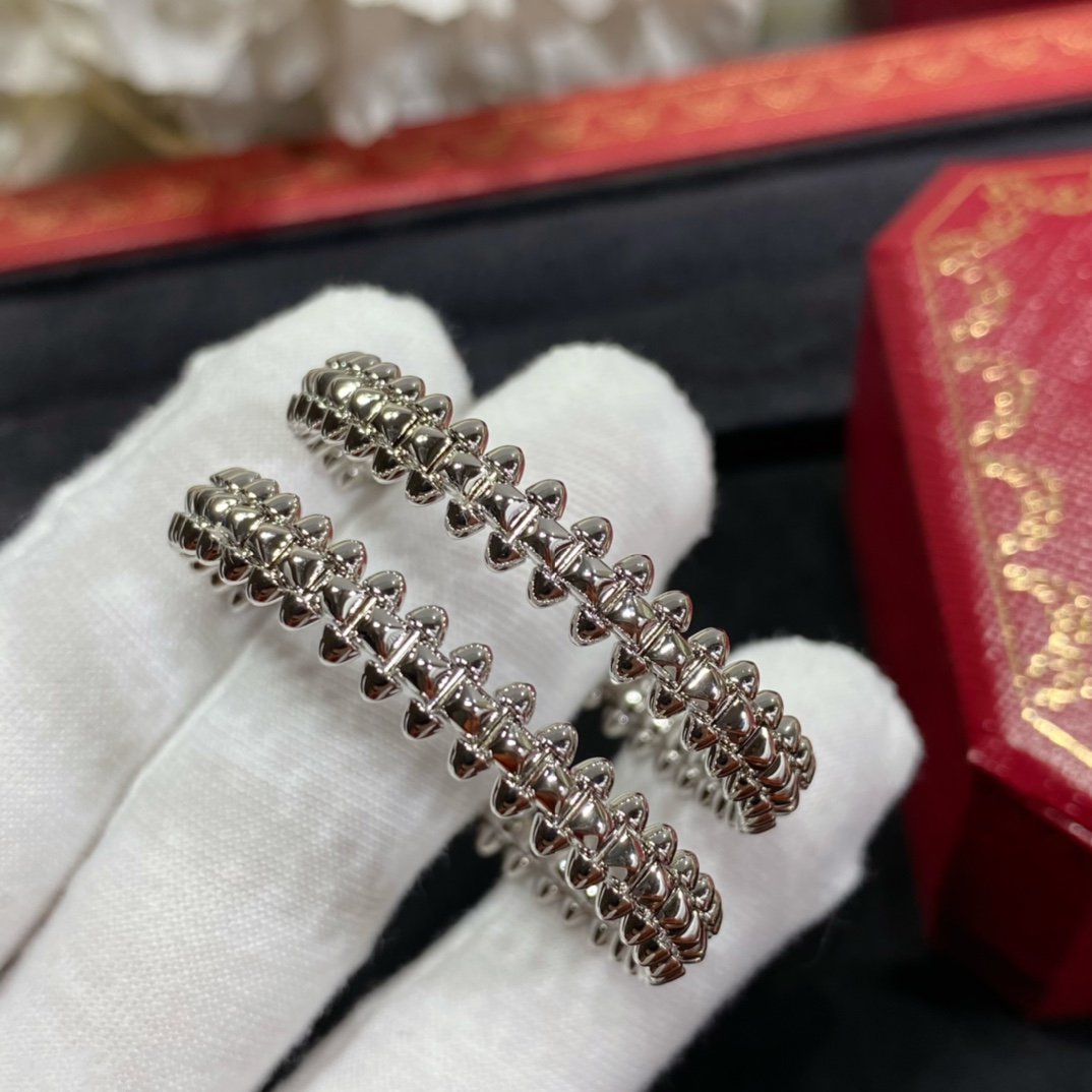 [AuraEcho]CLASH LARGE HOOP EARRINGS