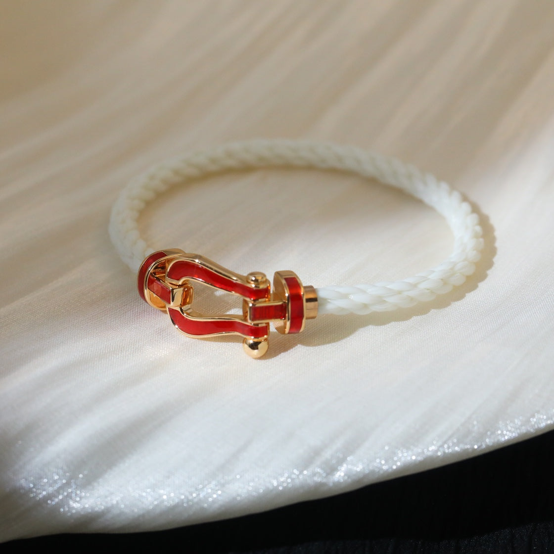 [AuraEcho]FORCE 10 WHITE TEXTILE DIAMOND PAVED