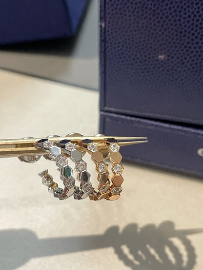 [AuraEcho]Hollow Design Four-Leaf Clover Flower Shape Ring