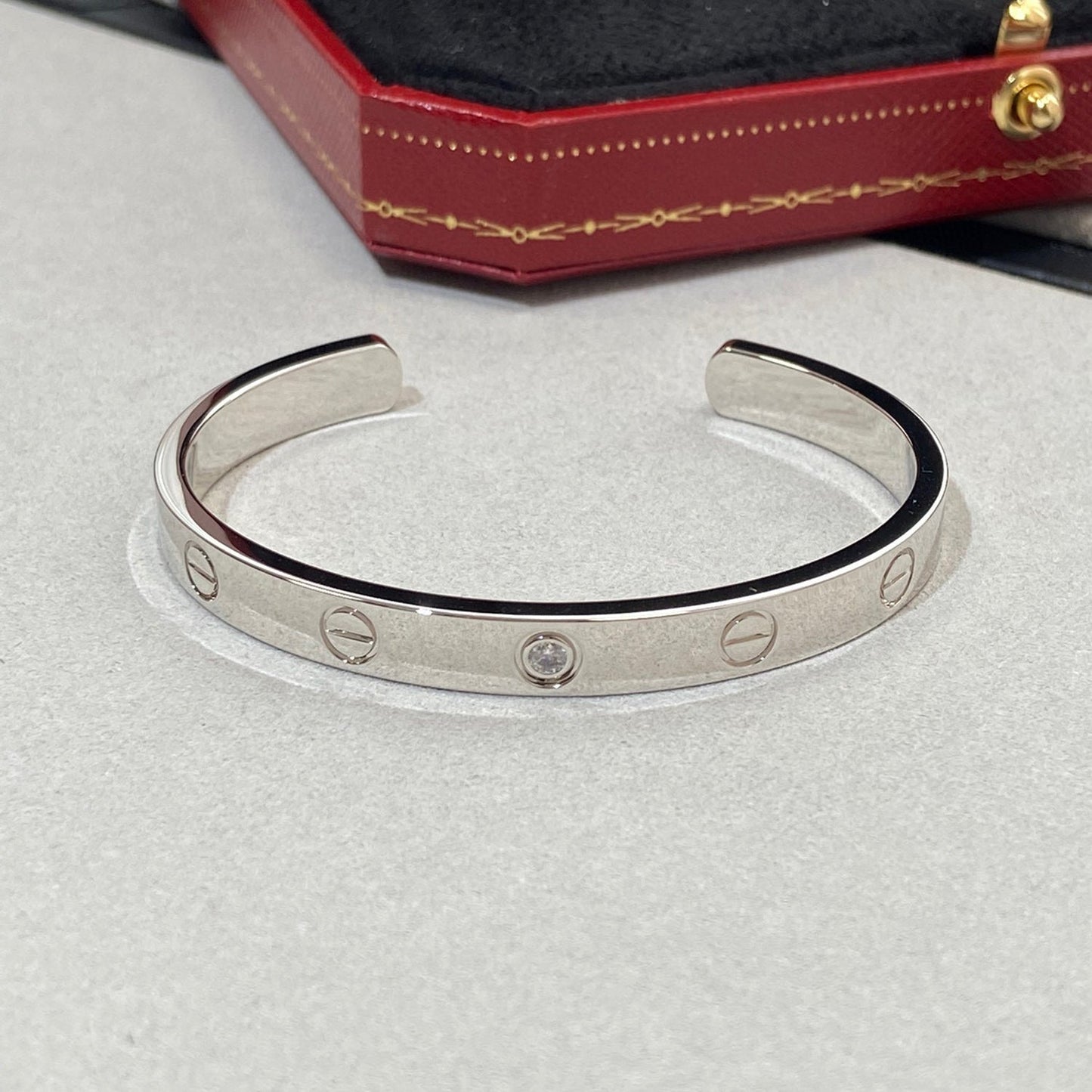 [AuraEcho]LOVE BRACELET 6.1MM 1 DIAMOND OPEN CUFF
