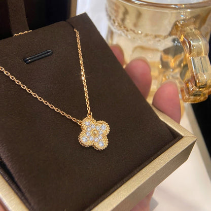[AuraEcho]CLOVER 15MM DIAMOND SINGLE FLOWER NECKLACE