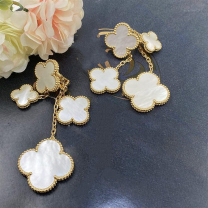 [AuraEcho]CLOVER EARRINGS WHITE MOP 4 MOTIFS GOLD