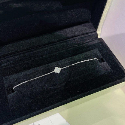 [AuraEcho]CLOVER  SINGLE FLOWER BRACELET SILVER